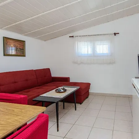 Vukosavljevic By Interhome Apartmán Vir